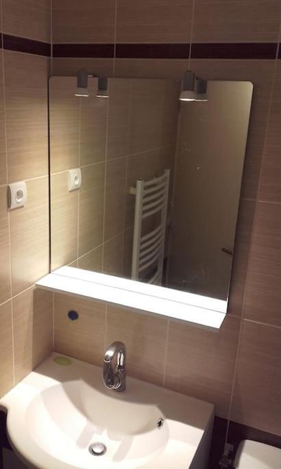 Апартаменты Charmant Studio Cosy Ideal Pour Escapade Amoureuse Палава-ле-Фло Экстерьер фото